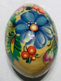 Petrykivka wooden egg